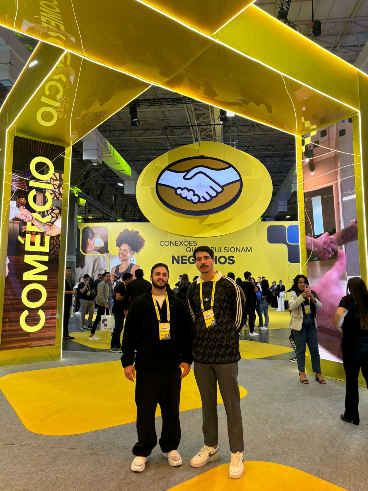 Representantes da M3TA em evento Mercado Livre Experience 2025